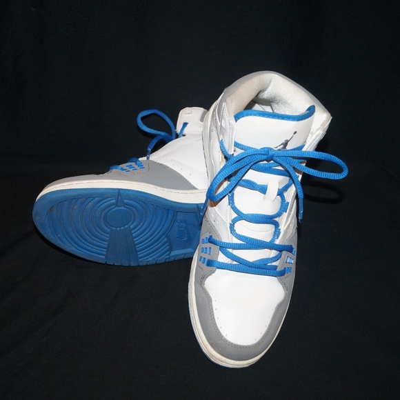 air jordan flight blue and white